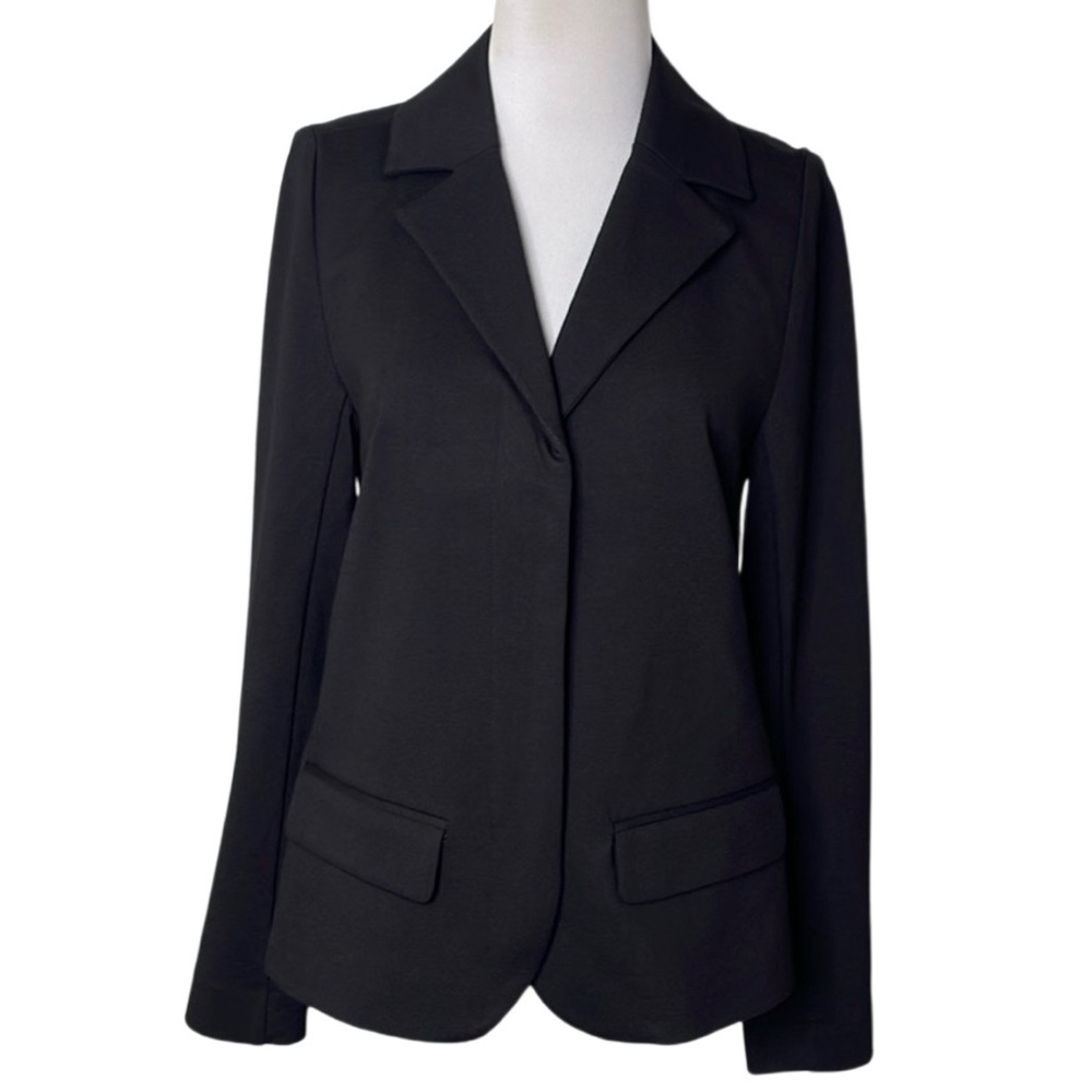 Universal Standard Black Boxy Blazer w/ Covered Hidden Buttons - Size 3XS (2-4)